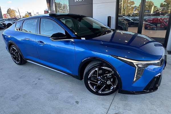 2025 Kia K4 GT-Line CL4m