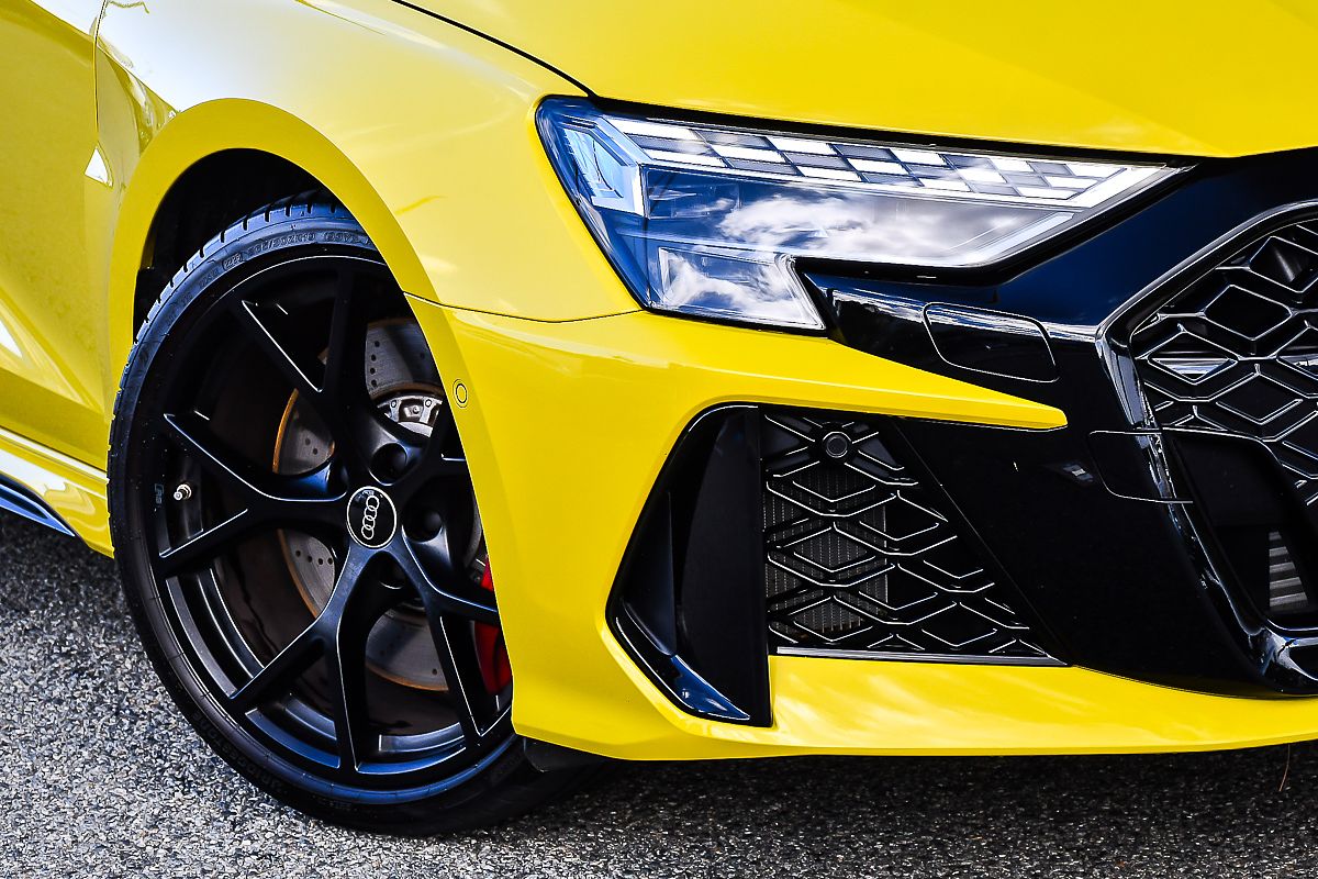 2025 Audi RS3 GY