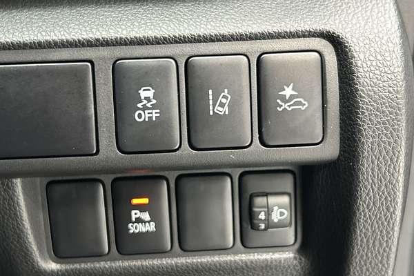 2018 Mitsubishi Eclipse Cross LS YA thumb-17