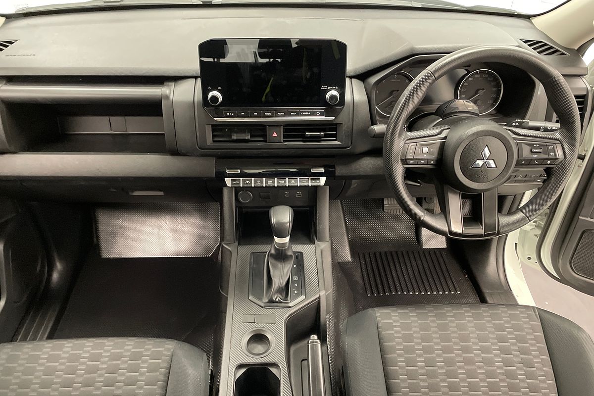 2025 Mitsubishi Triton GLX MV Rear Wheel Drive