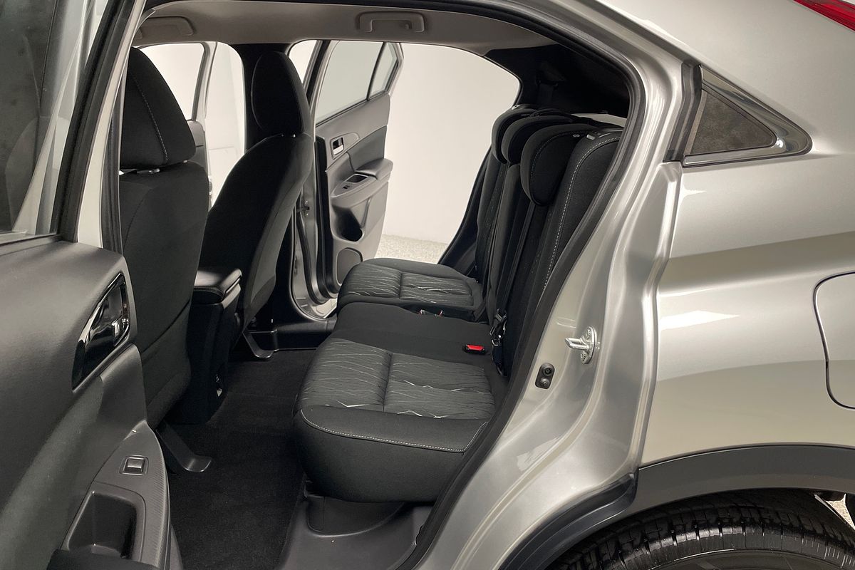 2018 Mitsubishi Eclipse Cross ES YA