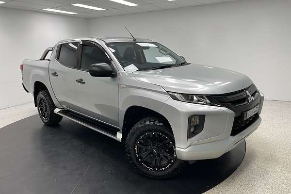 2019 Mitsubishi Triton GLX+ MR 4X4
