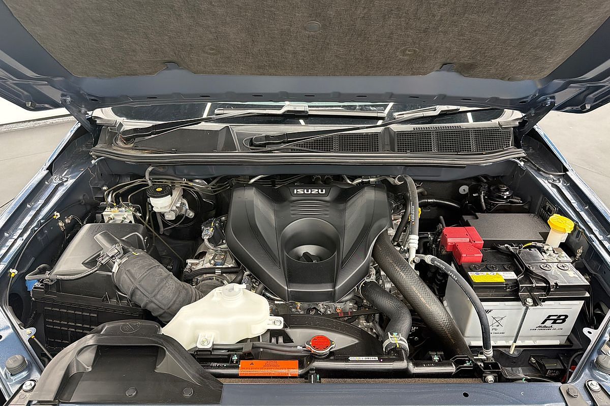 2024 Isuzu MU-X LS-T