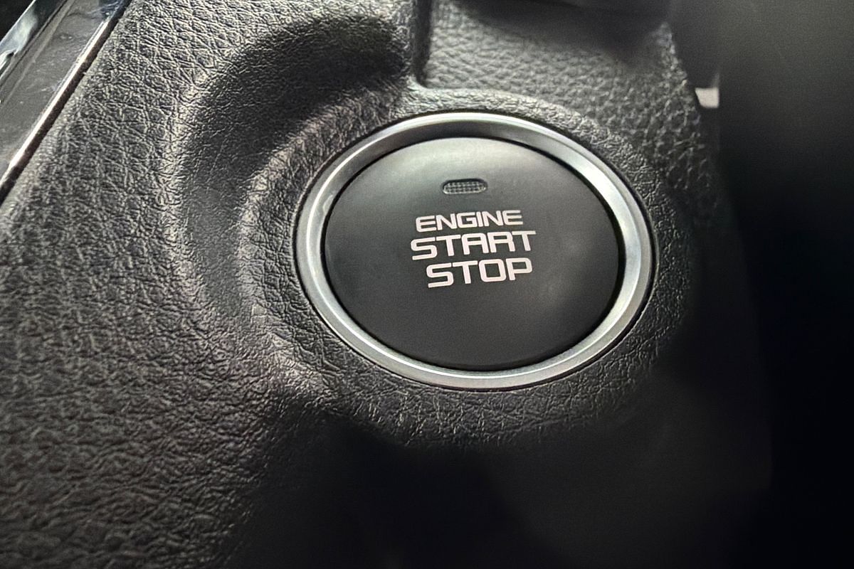 2024 Isuzu MU-X LS-T