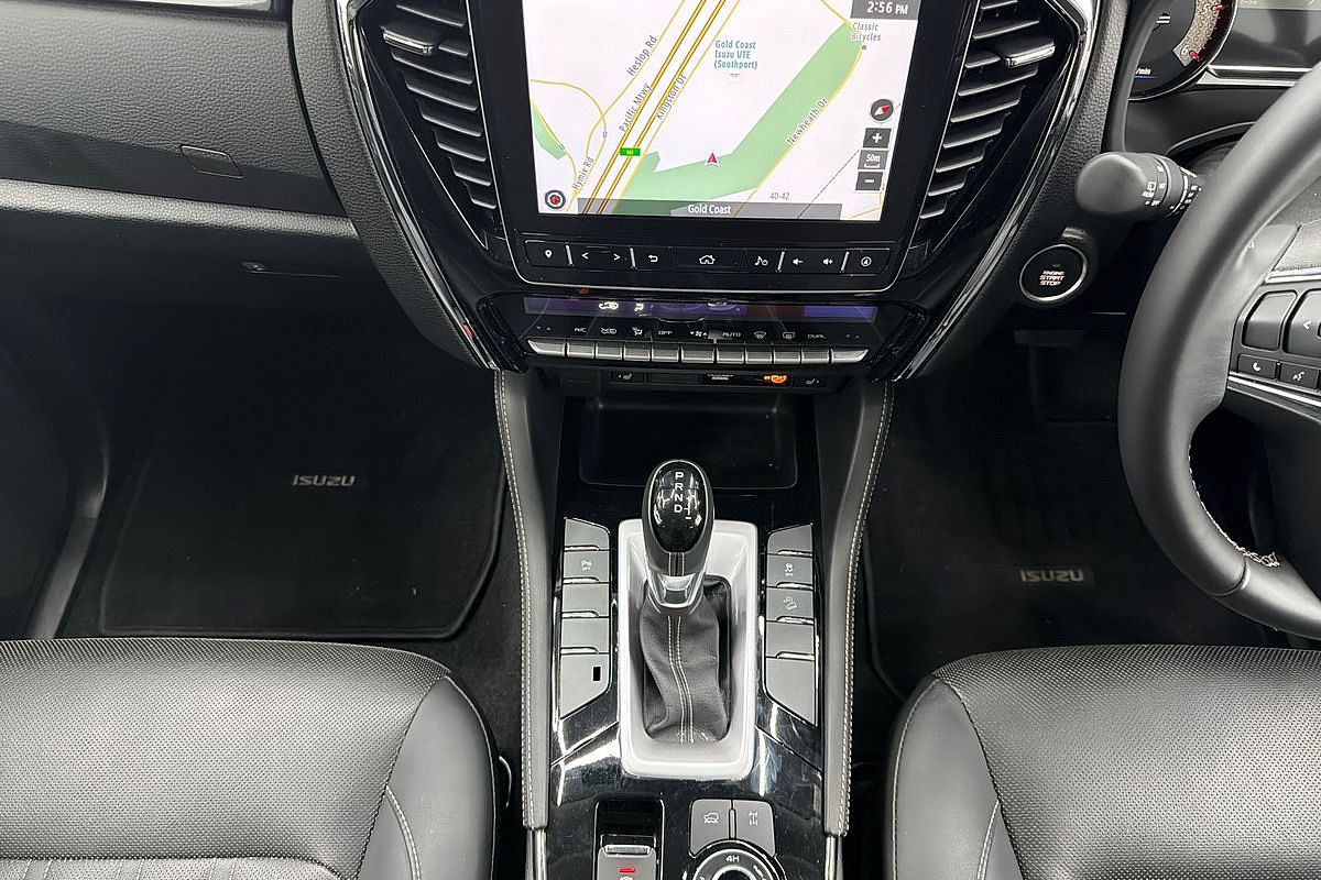 2024 Isuzu MU-X LS-T