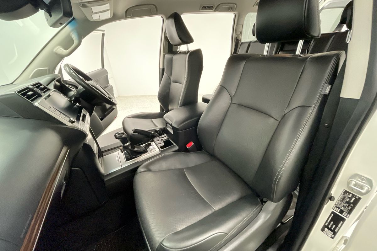 2022 Toyota Landcruiser Prado VX GDJ150R