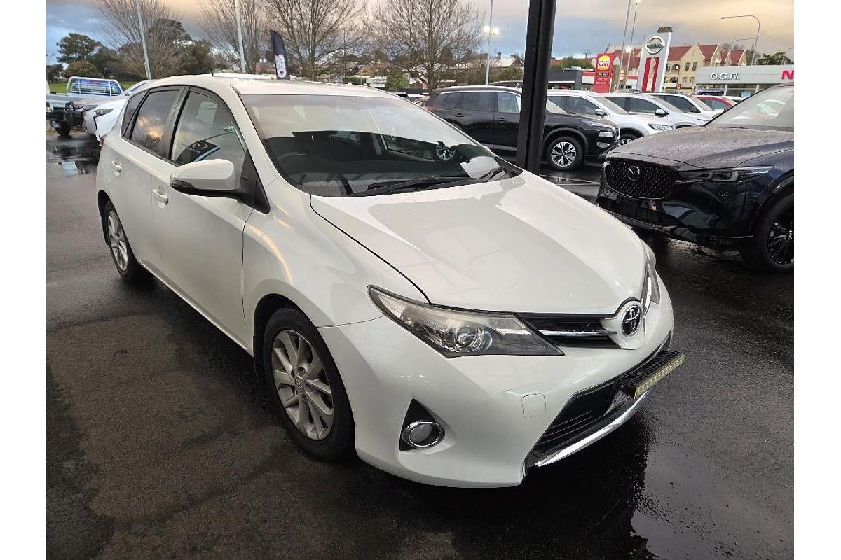 2014 Toyota Corolla Ascent ZRE182R