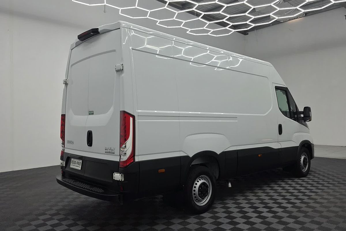 2022 IVECO Daily 35S14V