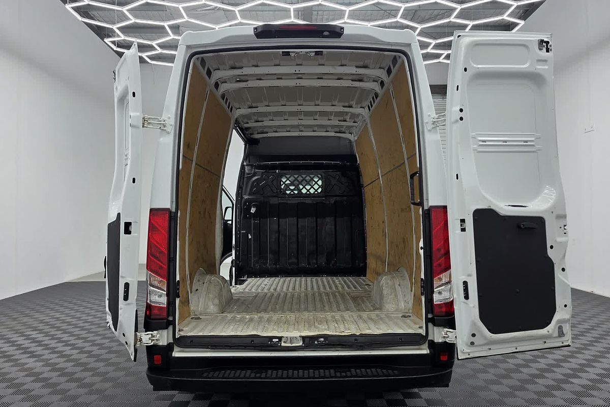 2022 IVECO Daily 35S14V