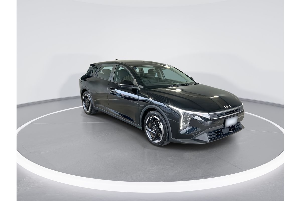 2025 Kia K4 Sport CL4m