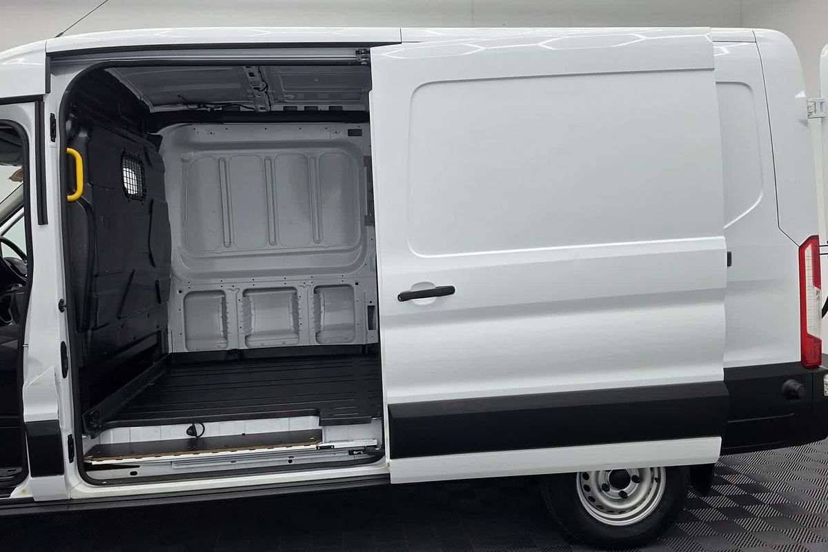 2020 Ford Transit 350L VO LWB Mid Roof