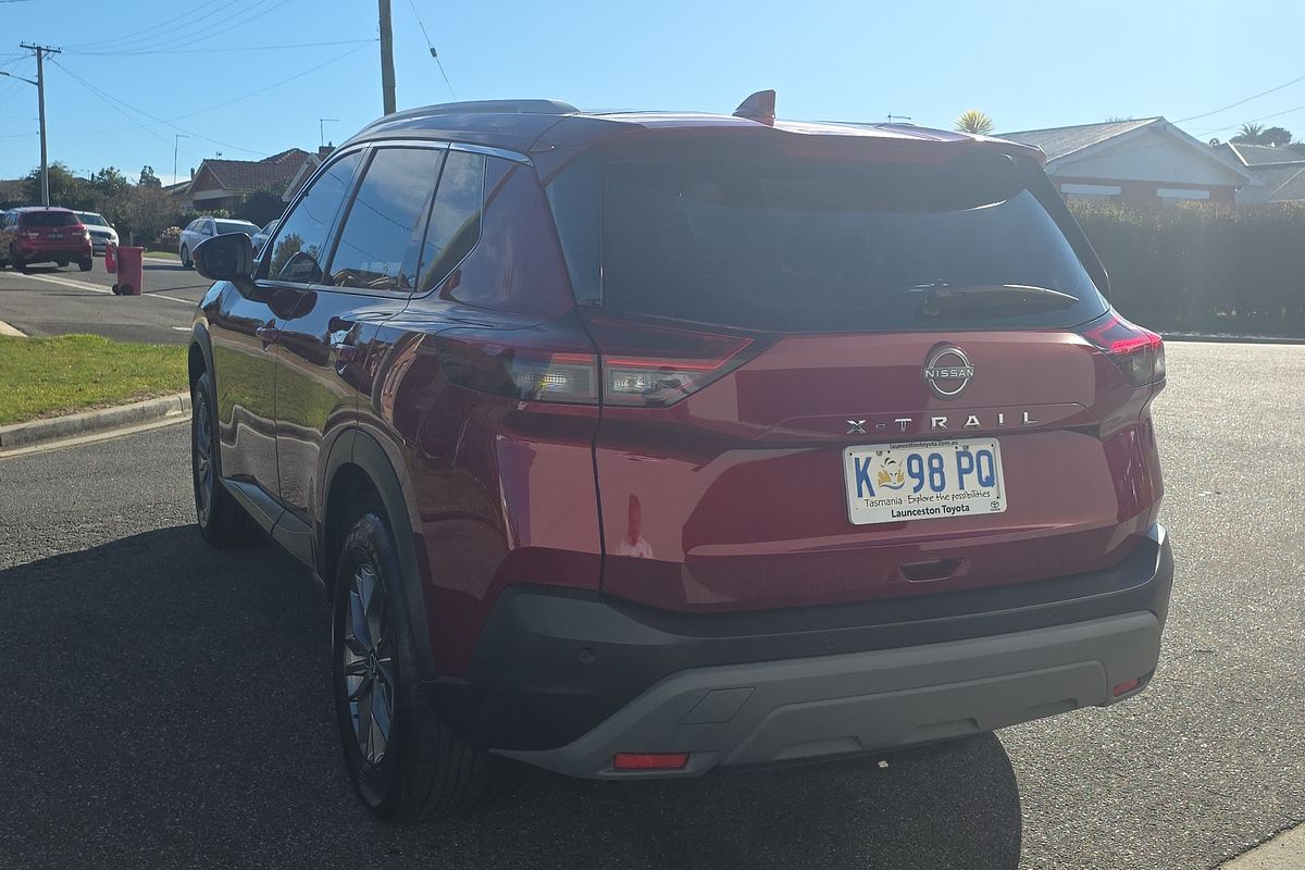 2022 Nissan X-TRAIL ST T33