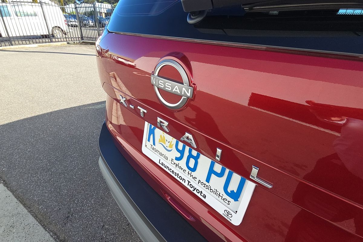 2022 Nissan X-TRAIL ST T33