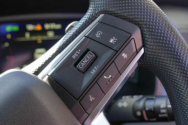2025 Mitsubishi Outlander ES ZM thumb-14