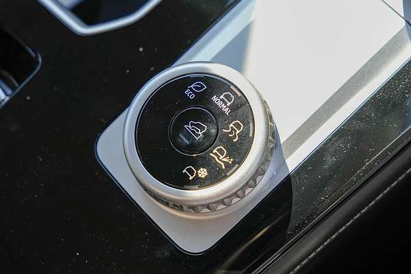2025 Mitsubishi Outlander ES ZM thumb-15