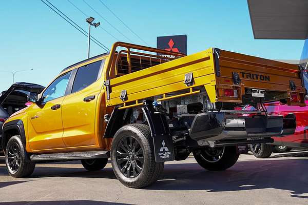 2026 Mitsubishi Triton GSR MV 4X4 thumb-3