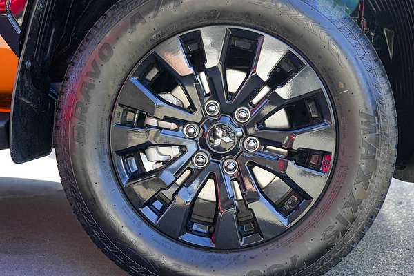 2026 Mitsubishi Triton GSR MV 4X4 thumb-5