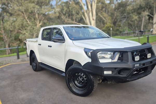2021 Toyota Hilux SR GUN126R 4X4