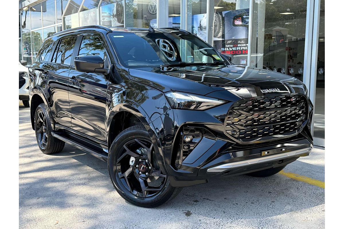 2026 Isuzu MU-X X-TERRAIN