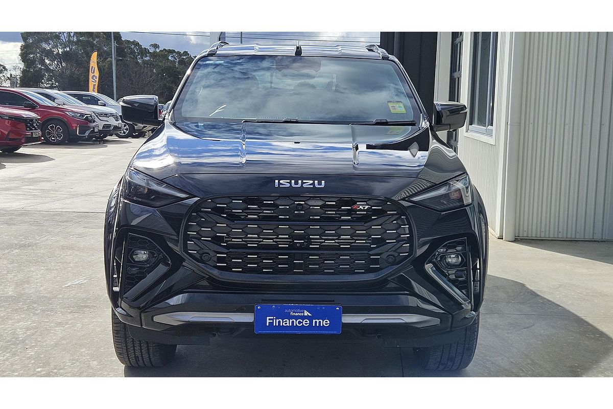 2025 Isuzu MU-X X-TERRAIN
