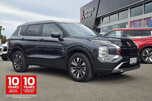 2025 Mitsubishi Outlander LS ZM
