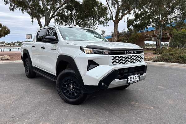 2025 Toyota Hilux SR GUN236R Rear Wheel Drive