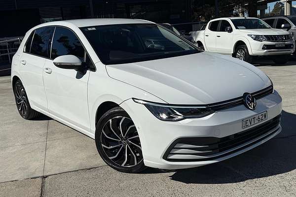 2022 Volkswagen Golf 110TSI Life 8