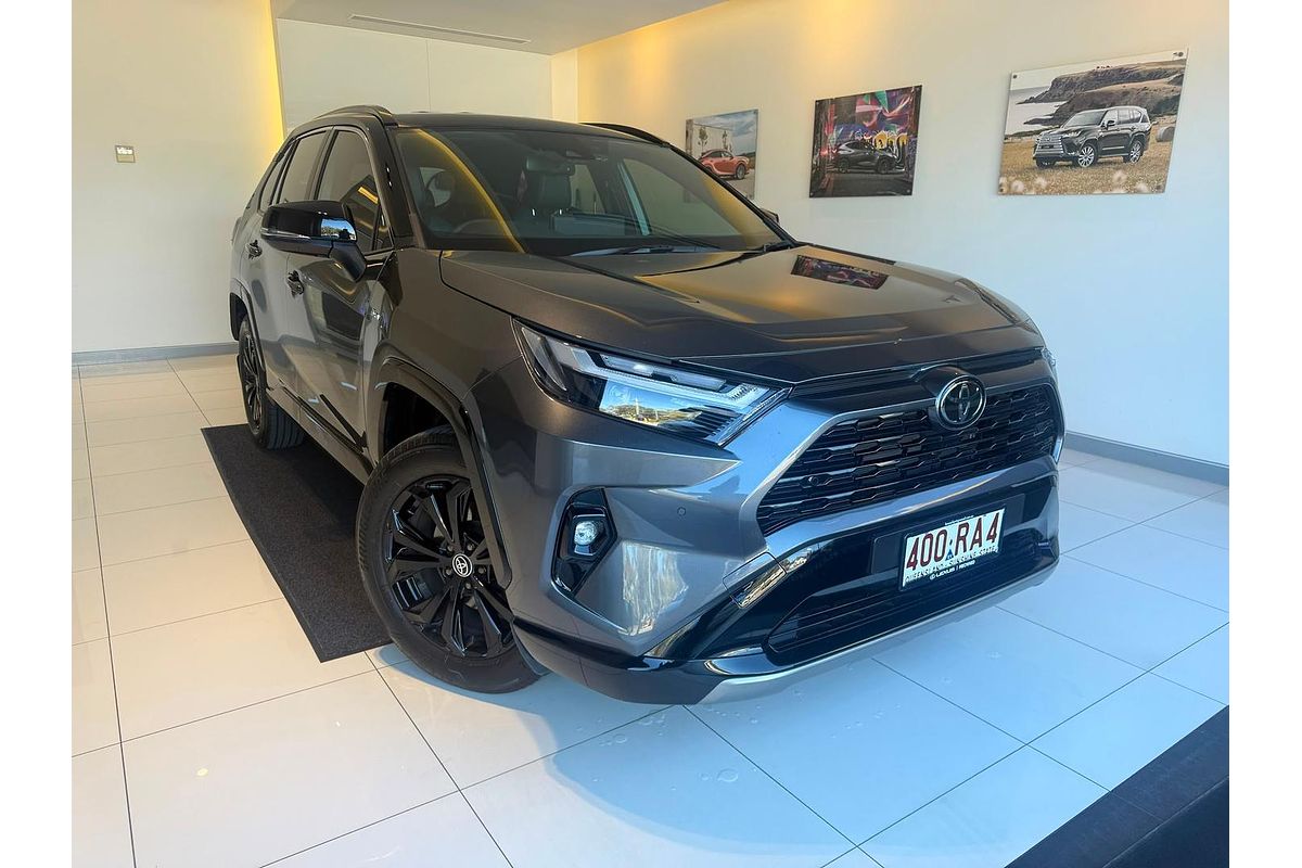 2024 Toyota RAV4 XSE AXAH52R