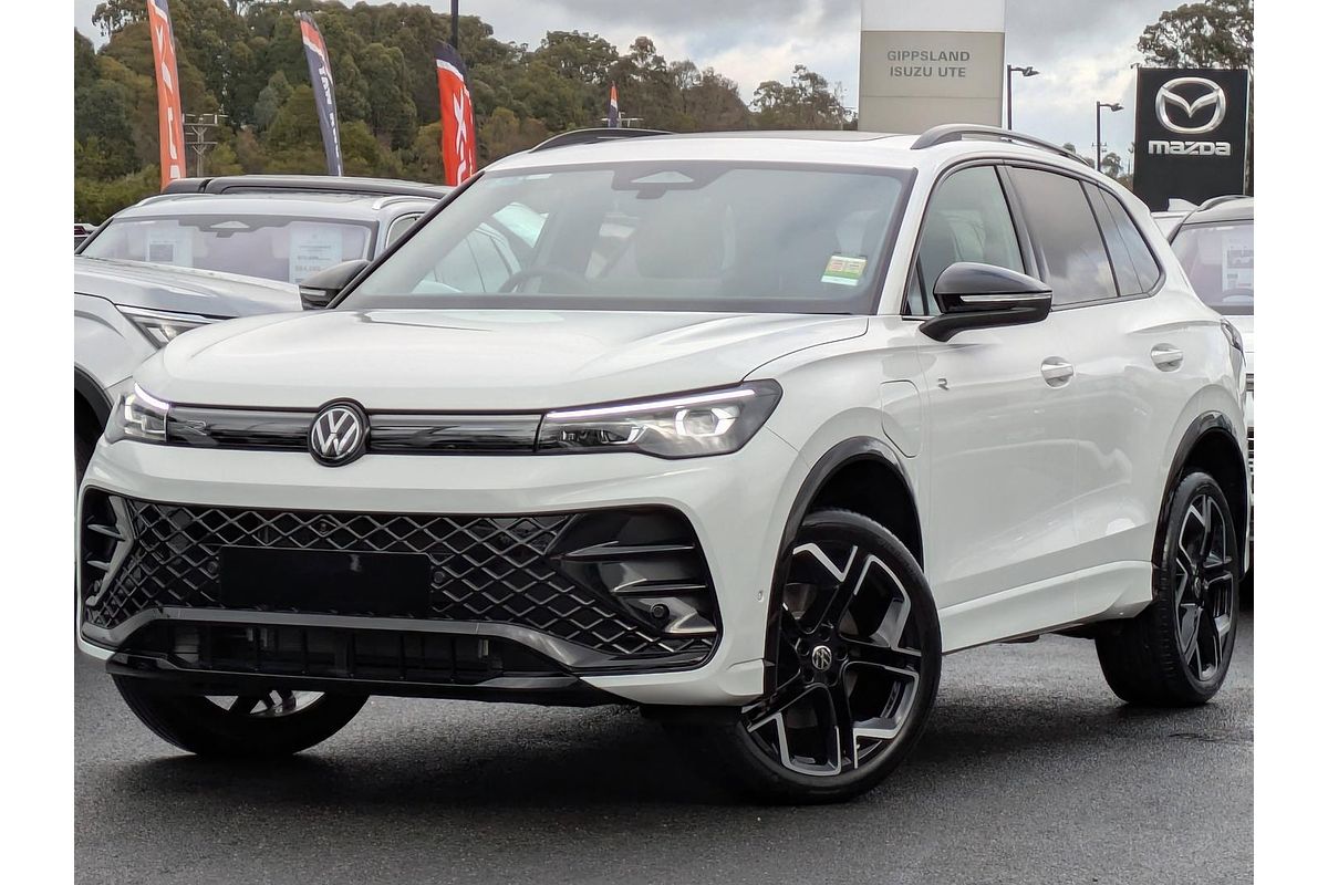 2026 Volkswagen Tiguan 200TSI eHybrid R-Line CT