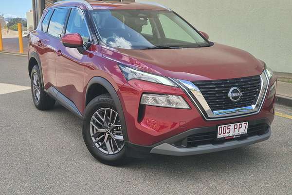 2025 Nissan X-TRAIL ST T33