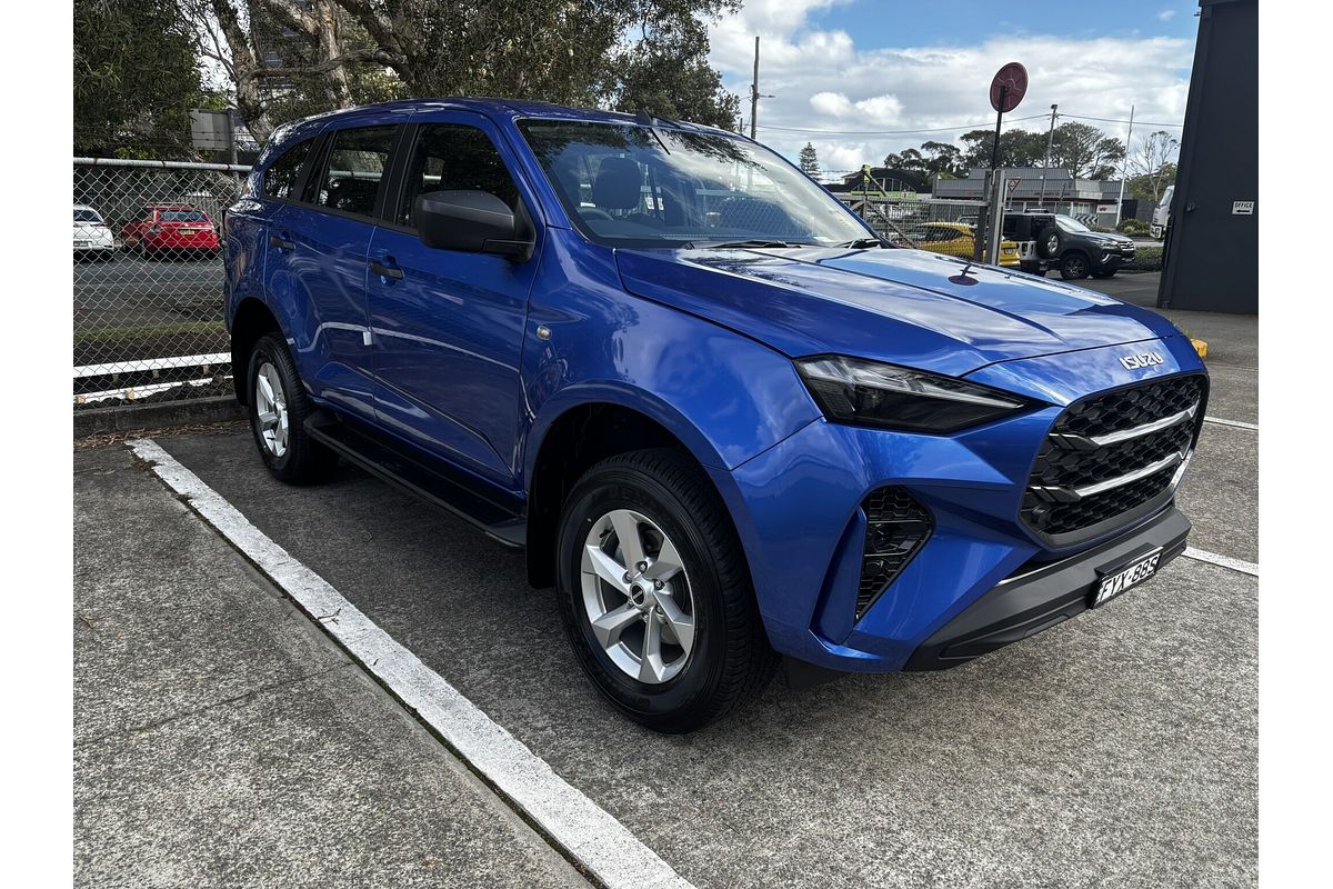 2025 Isuzu MU-X LS-M