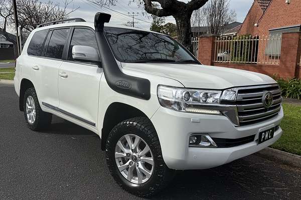 2016 Toyota Landcruiser Sahara VDJ200R