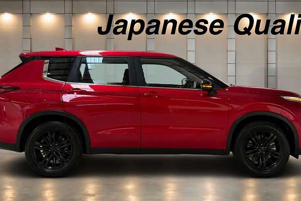2024 Mitsubishi Outlander ES ZM