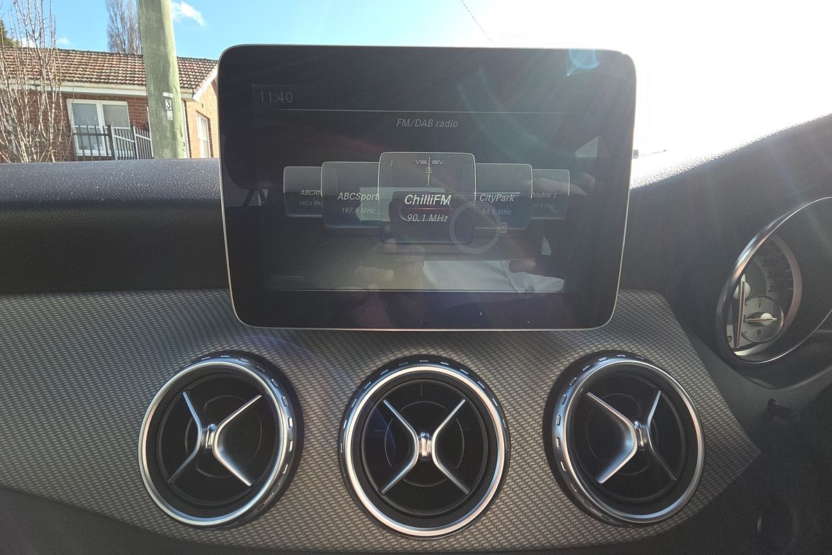 2017 Mercedes-Benz GLA GLA180 X156