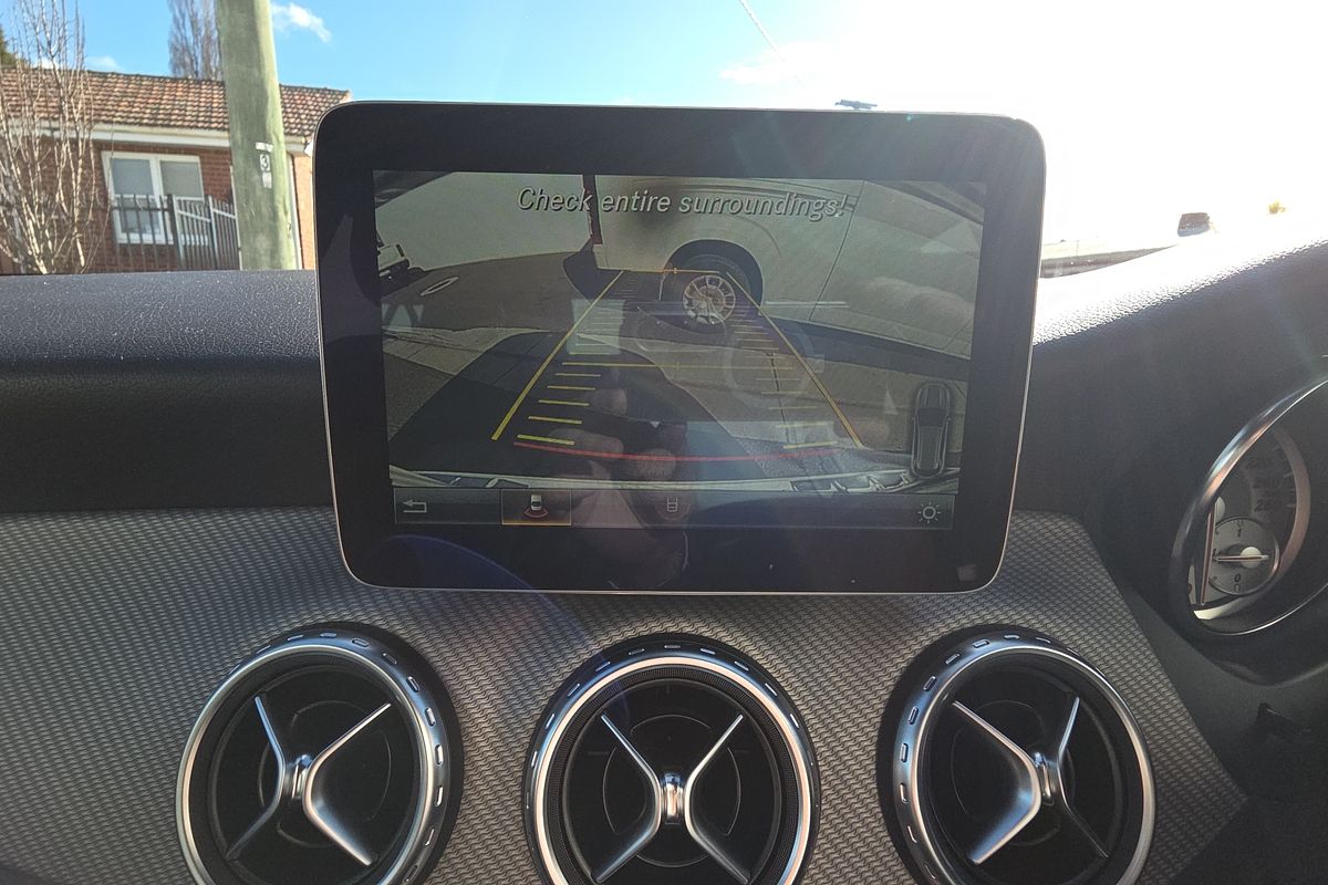 2017 Mercedes-Benz GLA GLA180 X156