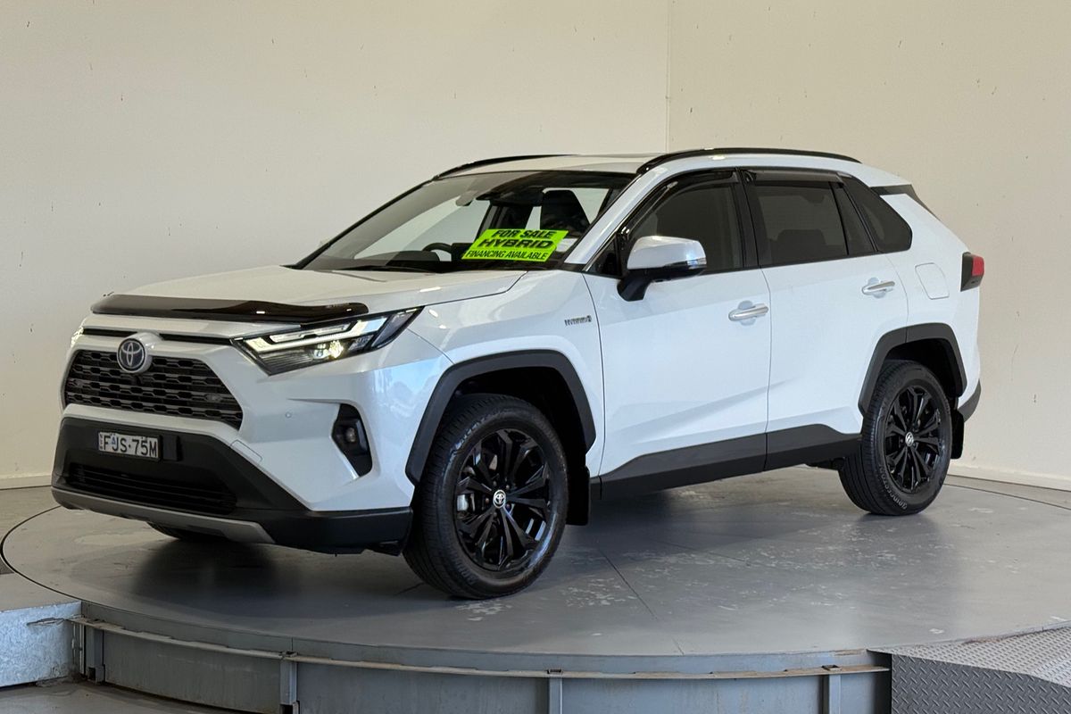 2024 Toyota RAV4 Cruiser AXAH52R