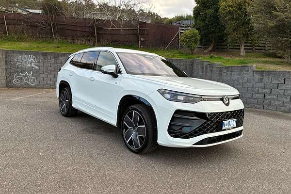 2026 Volkswagen Tayron 200TSI eHybrid R-Line R4
