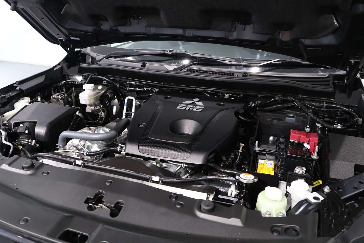 2024 Mitsubishi Pajero Sport GLS QG