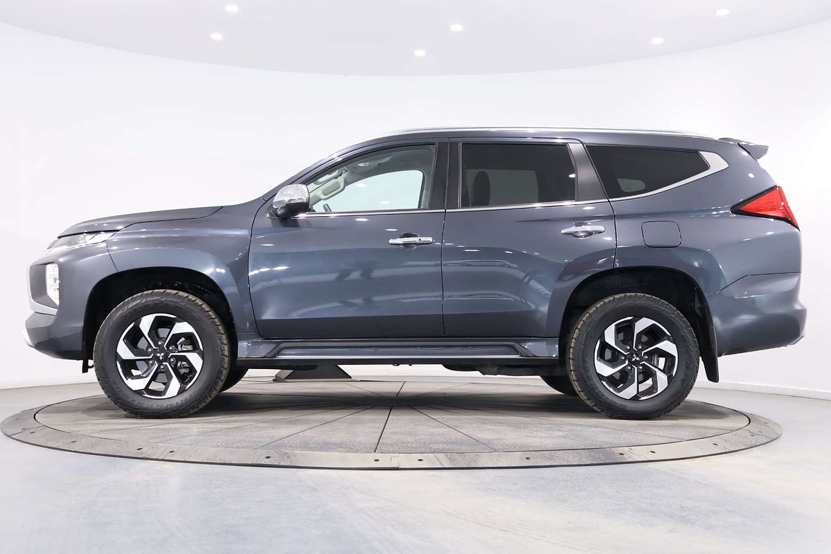 2024 Mitsubishi Pajero Sport GLS QG