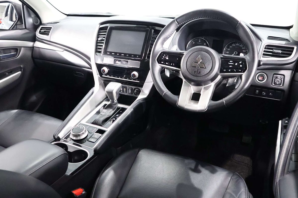 2024 Mitsubishi Pajero Sport GLS QG