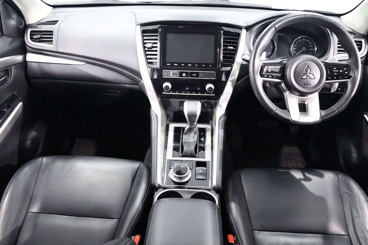 2024 Mitsubishi Pajero Sport GLS QG