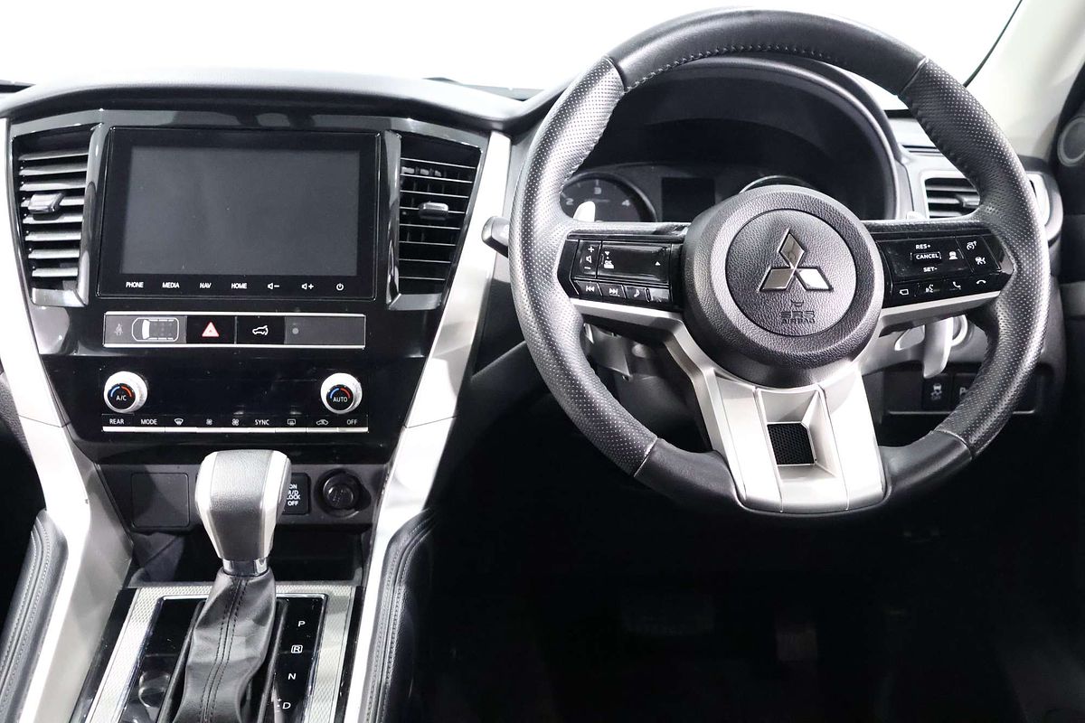 2024 Mitsubishi Pajero Sport GLS QG