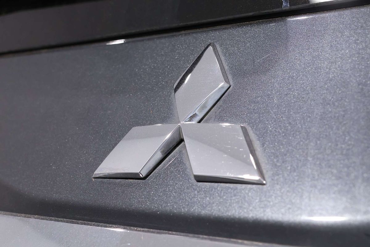 2024 Mitsubishi Pajero Sport GLS QG