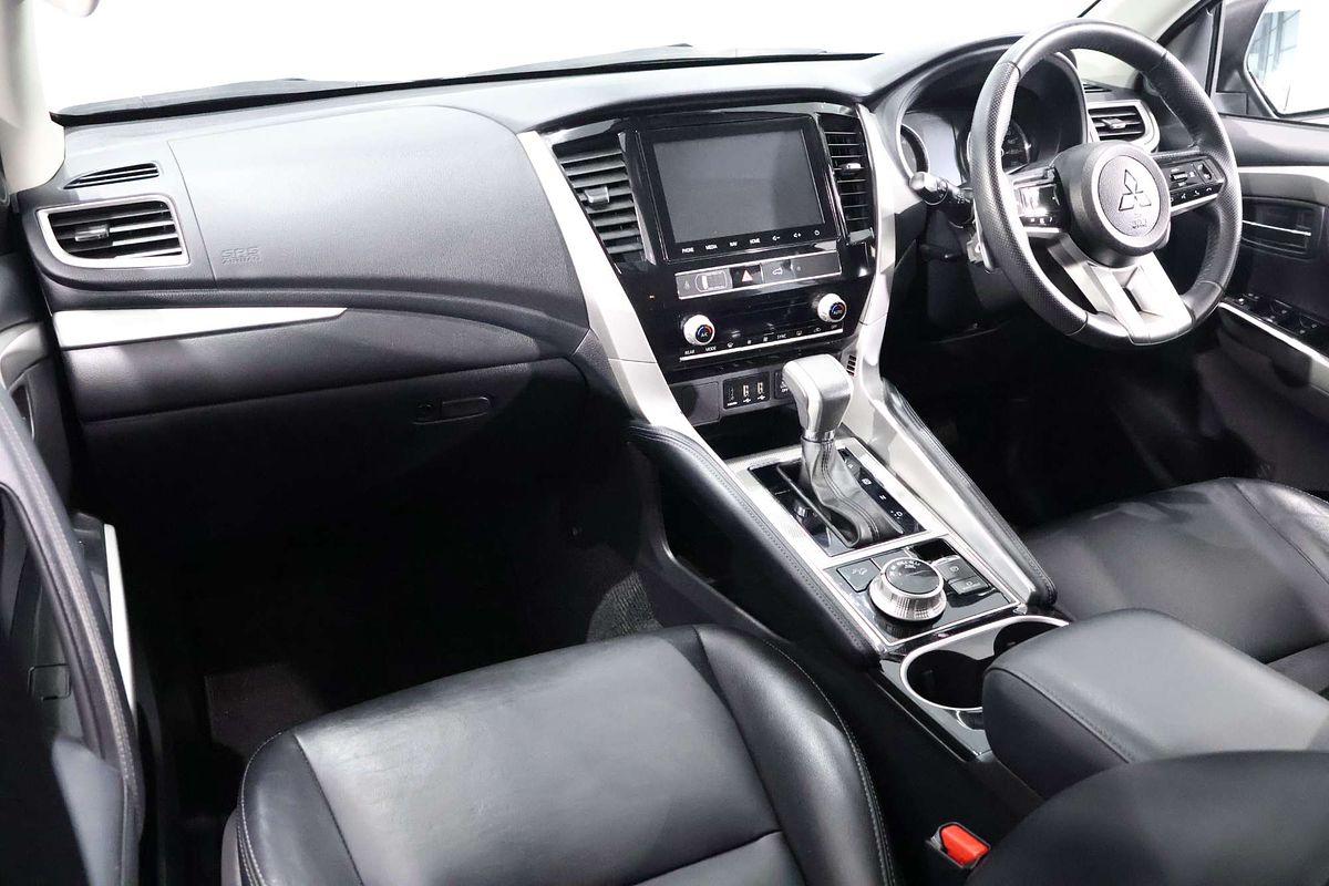 2024 Mitsubishi Pajero Sport GLS QG