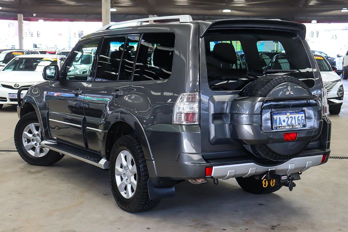 2011 Mitsubishi Pajero GLX NT