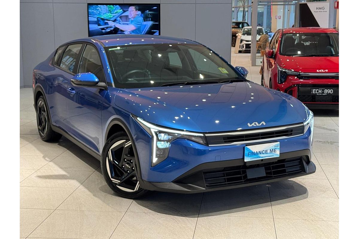 2025 Kia K4 Sport+ CL4m