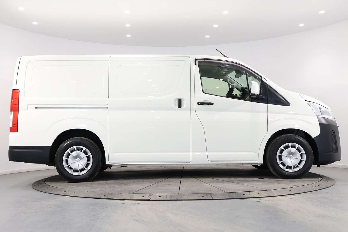 2021 Toyota Hiace GDH300R LWB