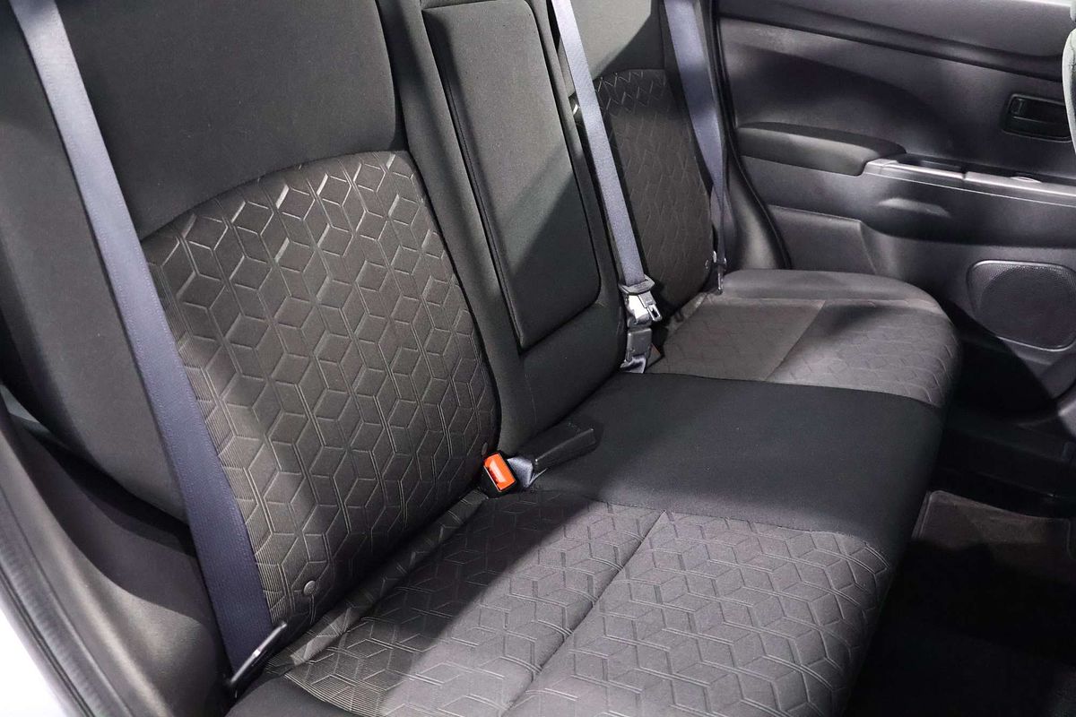 2023 Mitsubishi ASX ES XD