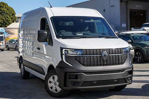 2026 Renault Master LWB XDD LWB Mid Roof