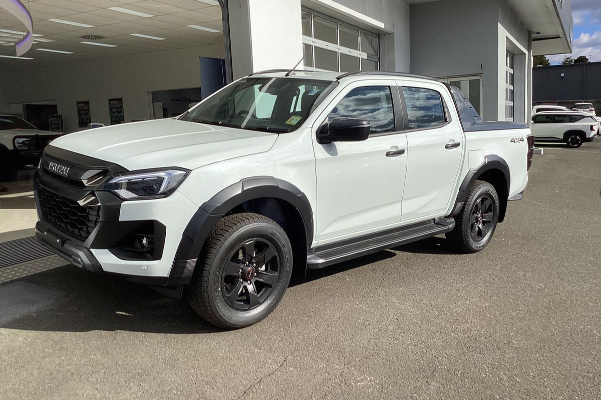 2026 Isuzu D-MAX X-TERRAIN 4X4